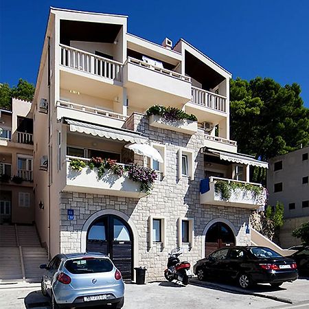 ברלה Apartments Kartulina מראה חיצוני תמונה